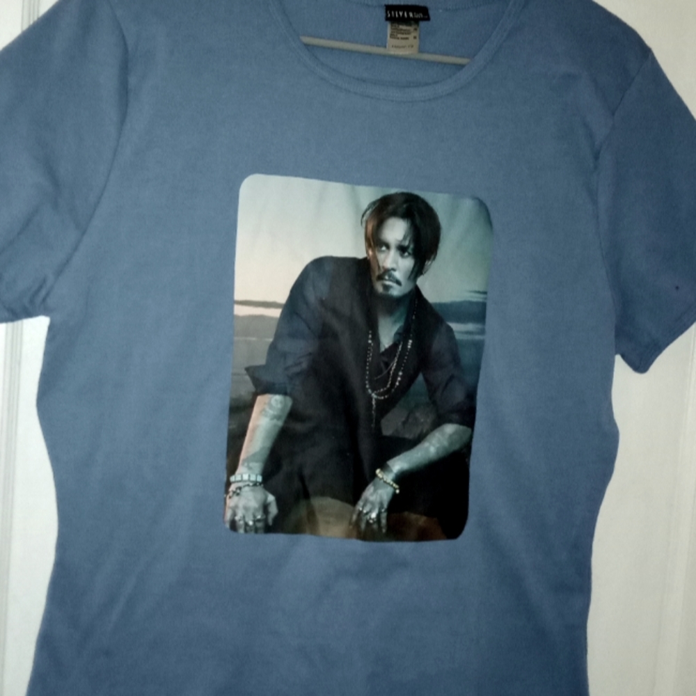 Johnny Depp XL tshirt